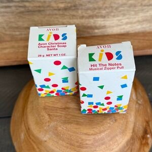 Avon Kids Christmas Soap Character Santa Hit The Notes‎ Musical Pull